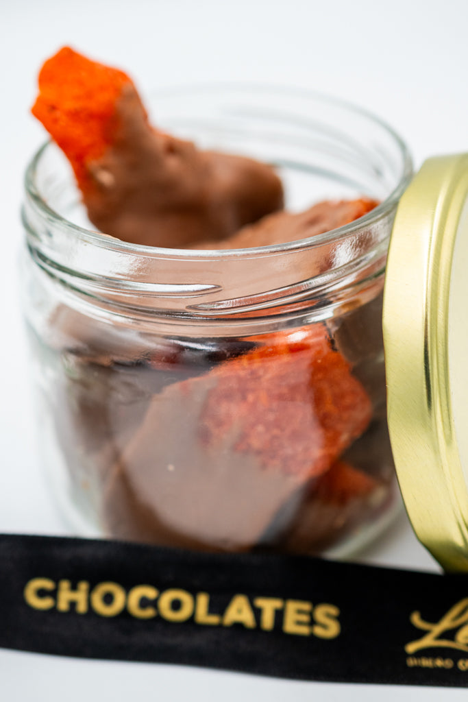 Mango Enchilado con Chocolate